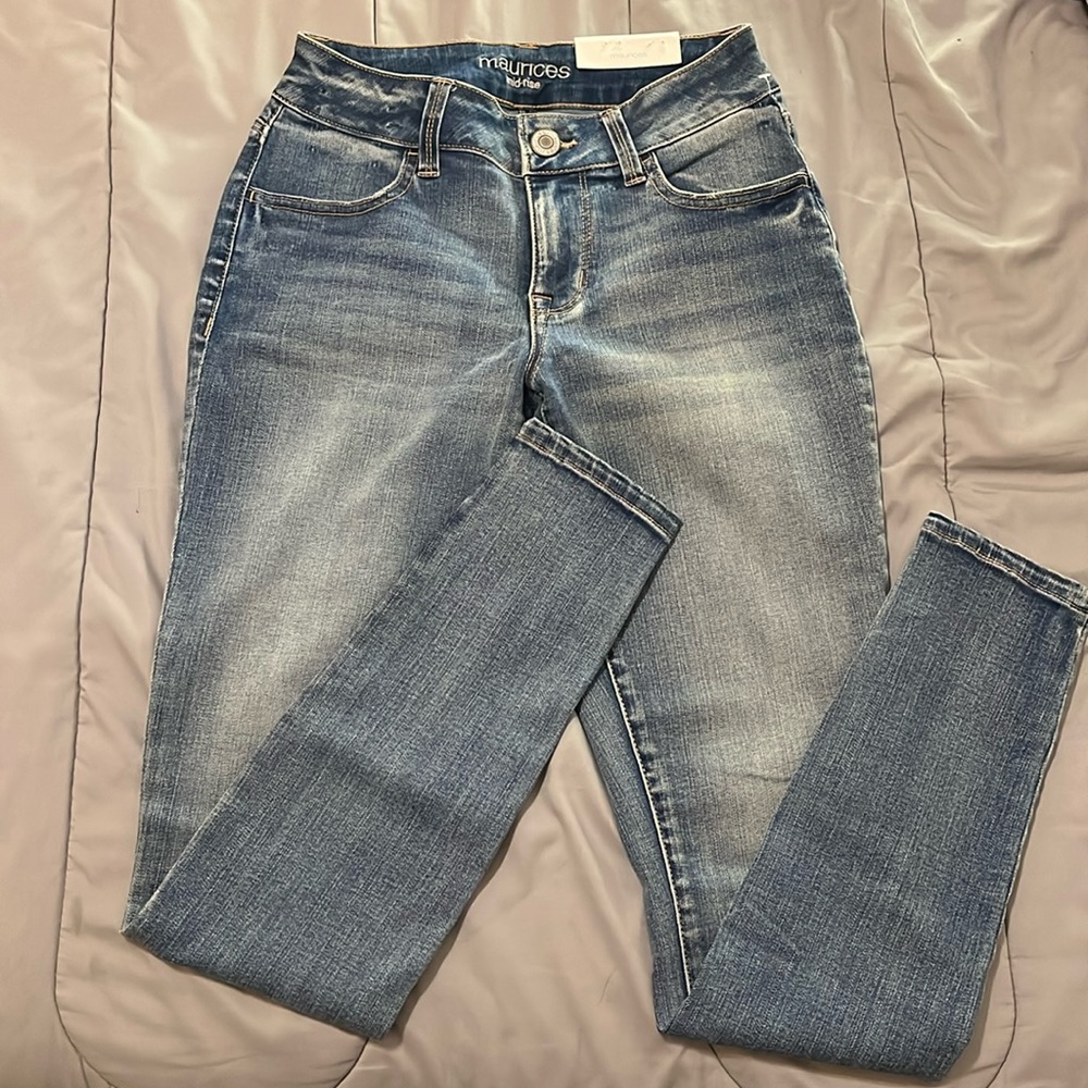 MAURICES WOMENS JEGGING JEANS